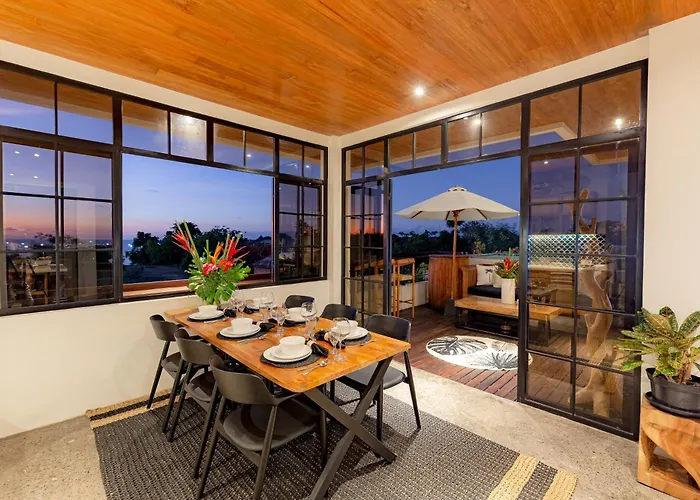 The Swan Bingin - 360 Ocean & Hills View In Bingin